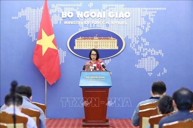 Vietnam, China strive for people’s happiness, humankind’s progress